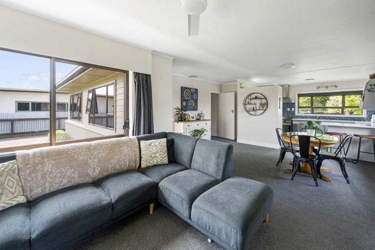 Photo of property in 13 Veronica Avenue, Marewa, Napier, 4110