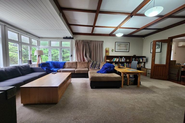Photo of property in 274 Huia Road, Titirangi, Auckland, 0604