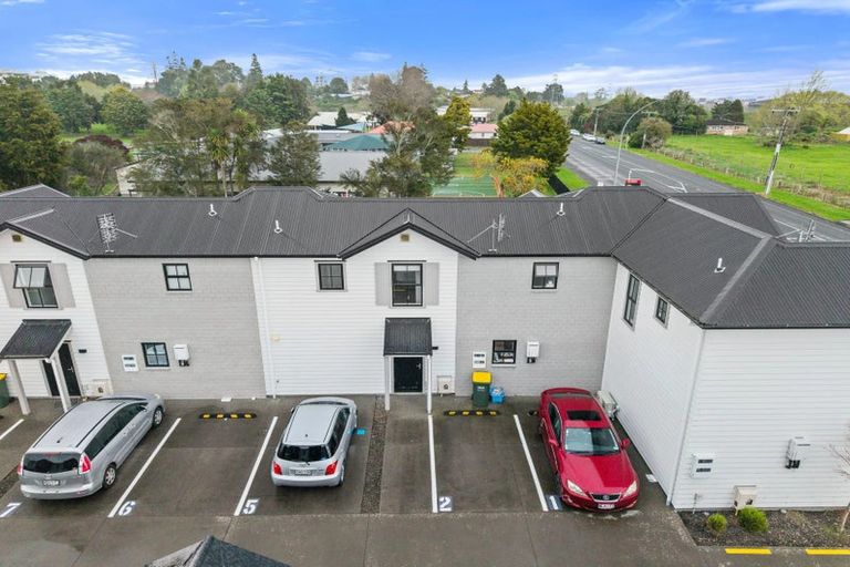 Photo of property in 2/135 Silverdale Road, Hillcrest, Hamilton, 3216