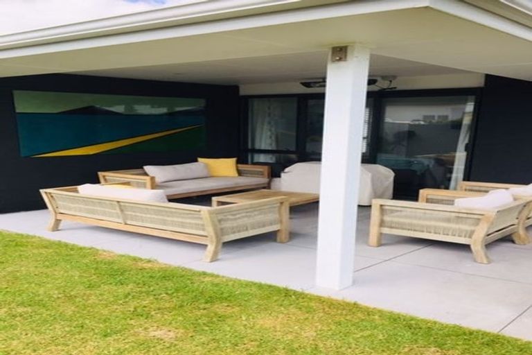 Photo of property in 13 Breakwater Place, Mangawhai Heads, Mangawhai, 0505
