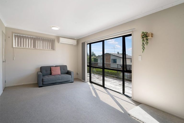 Photo of property in St Claire Village, 12/172 Mcleod Road, Te Atatu South, Auckland, 0610