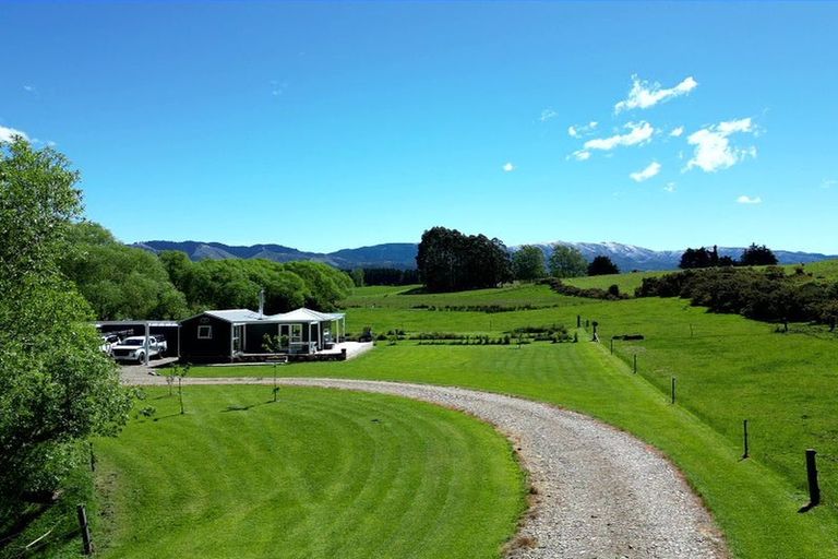 Photo of property in 88 Maytown Road, Waimate, 7978