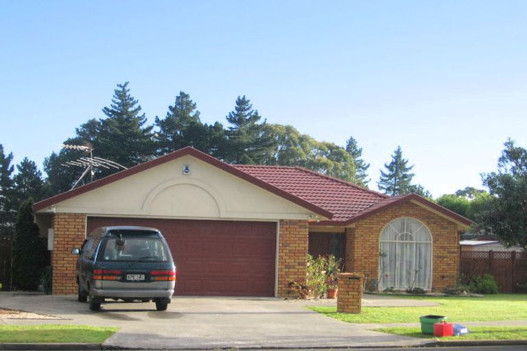 Photo of property in 133 Burswood Drive, Burswood, Auckland, 2013