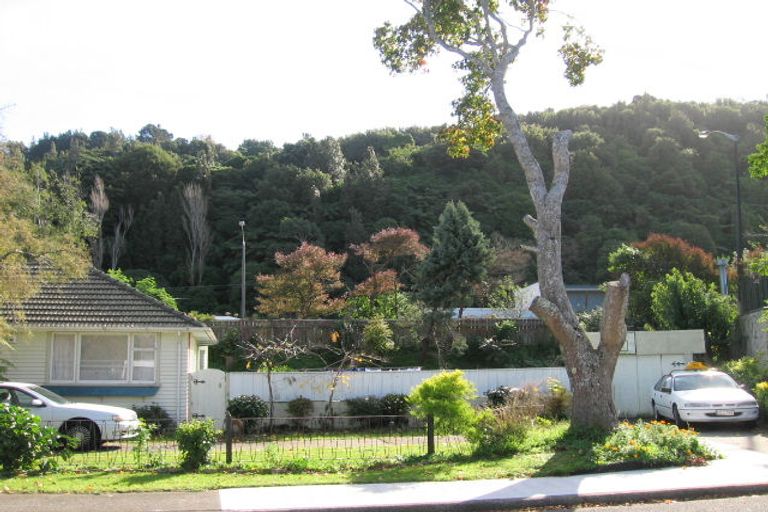 Photo of property in 81 Owen Street, Belmont, Lower Hutt, 5010