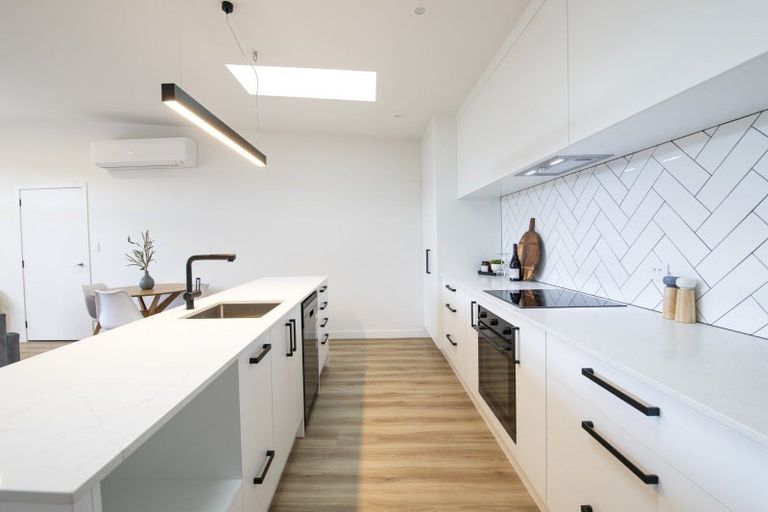 Photo of property in 18a Murphy Road, Taradale, Napier, 4112