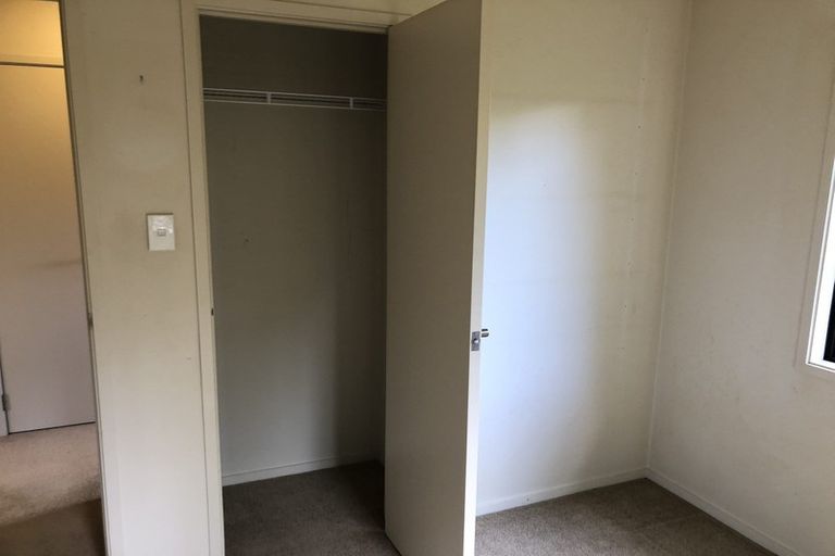 Photo of property in 11 Siena Place, Te Atatu Peninsula, Auckland, 0610