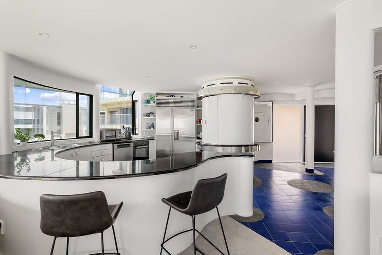 Photo of property in 17a Oceanbeach Road, Mount Maunganui, 3116