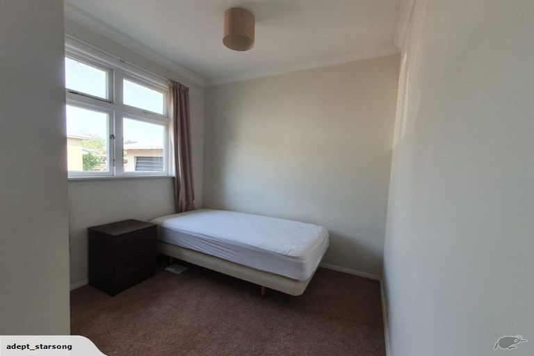 Photo of property in 290 High Street South, Carterton, 5713