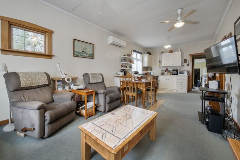 Photo of property in 3 Plunket Street, Omakau, 9376