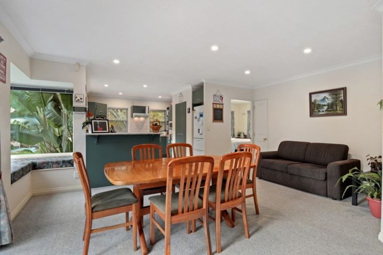 Photo of property in 25 Farringdon Avenue, Rototuna North, Hamilton, 3210