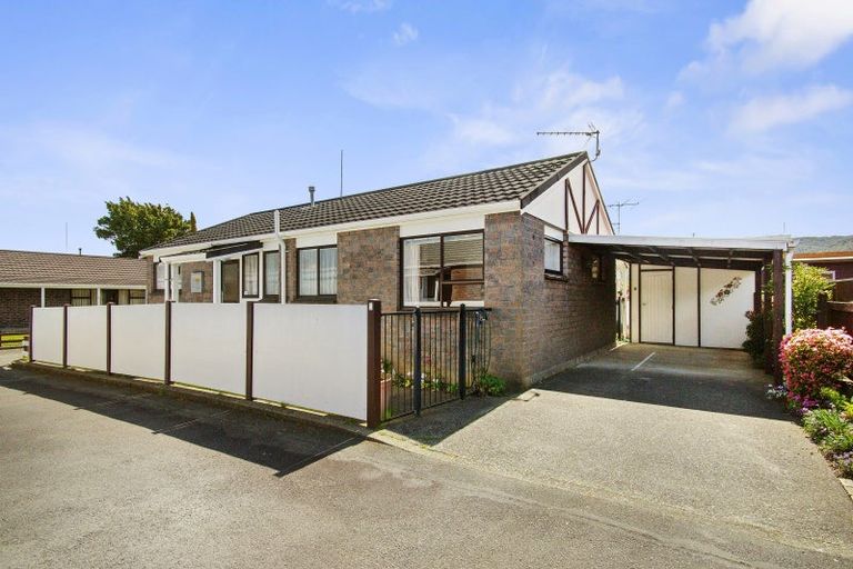 Photo of property in 4/787 Fergusson Drive, Elderslea, Upper Hutt, 5018