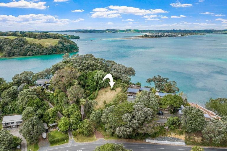 Photo of property in 415 Leigh Road, Whangateau, 0985