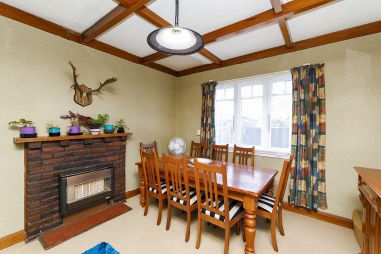 Photo of property in 93 Warwick Street, Feilding, 4702