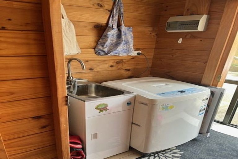 Photo of property in 1/7 Classic Grove, Bayview, Auckland, 0629