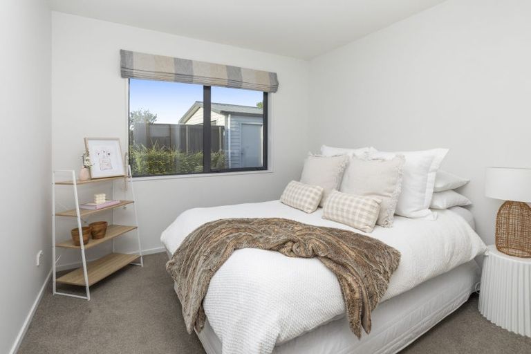 Photo of property in 2/18 Lamorna Road, Parklands, Christchurch, 8083