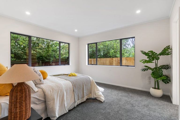 Photo of property in 710a Pakuranga Road, Howick, Auckland, 2010