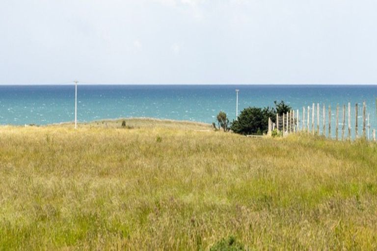 Photo of property in 25 Thomas Road, Orepuki, Riverton, 9881