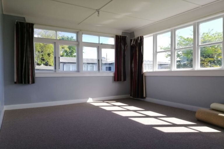 Photo of property in 143b Avalon Drive, Nawton, Hamilton, 3200