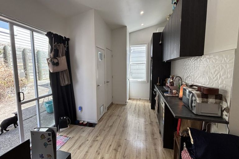 Photo of property in 20 Owen Street, Newtown, Wellington, 6021