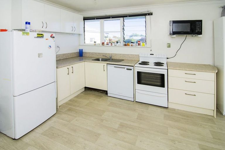 Photo of property in 15 Johnstone Street, Masterton, 5810