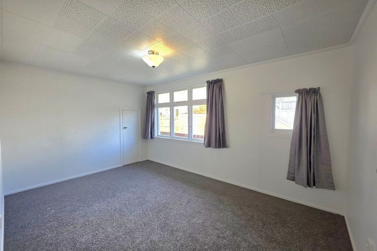 Photo of property in 373 Saint Aubyn Street, Moturoa, New Plymouth, 4310