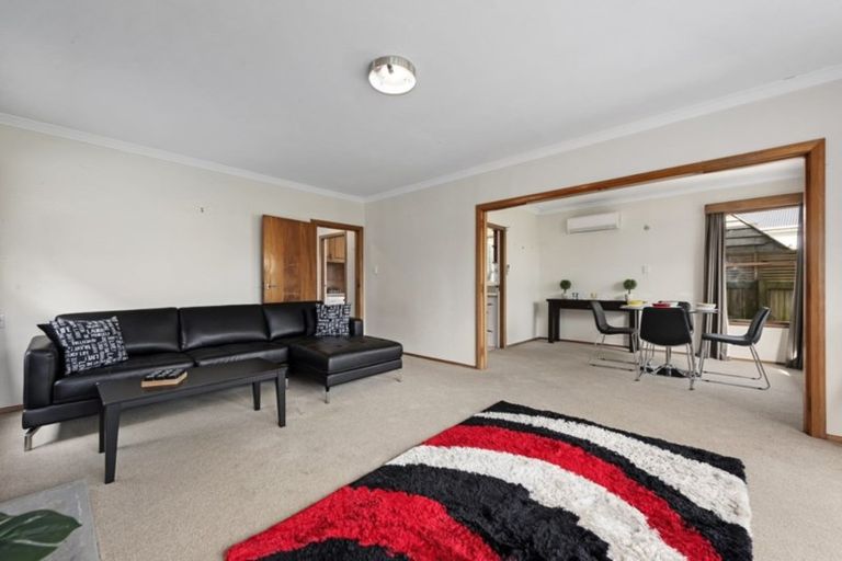 Photo of property in 8 Maire Street, Eastbourne, Lower Hutt, 5013