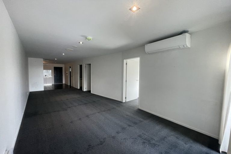 Photo of property in 6/222 Albany Highway, Schnapper Rock, Auckland, 0632