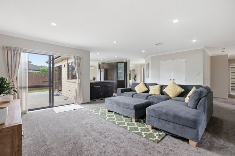 Photo of property in 9 Kereru Place, Pyes Pa, Tauranga, 3112