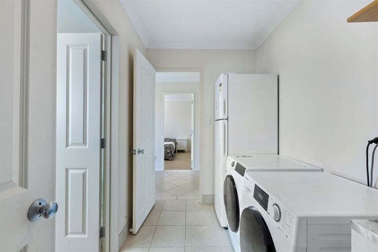 Photo of property in 1177 Whangaparaoa Road, Gulf Harbour, Whangaparaoa, 0930