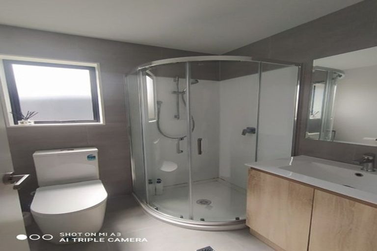 Photo of property in 2/41 Routley Drive, Glen Eden, Auckland, 0602