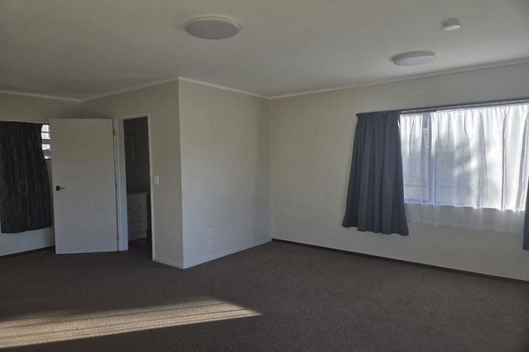 Photo of property in 24 Lagoon Place, Poike, Tauranga, 3112