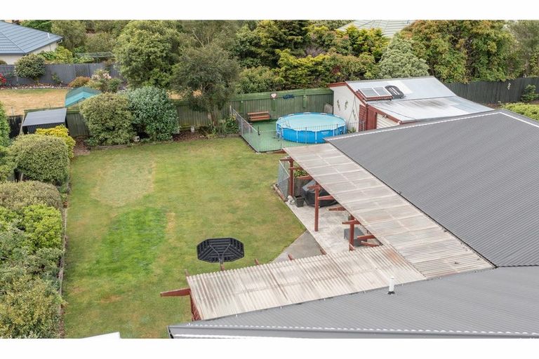 Photo of property in 2 Cobden Place, Woodend, 7610