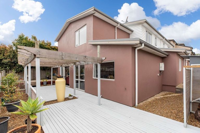 Photo of property in 126 Jeffs Road, Flat Bush, Auckland, 2016
