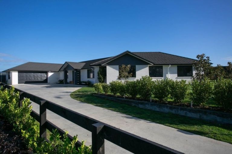 Photo of property in 125 Saint Kilda Road, Cambridge, 3434