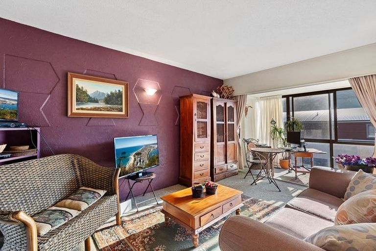 Photo of property in 40m Maunganui Road, Mount Maunganui, 3116