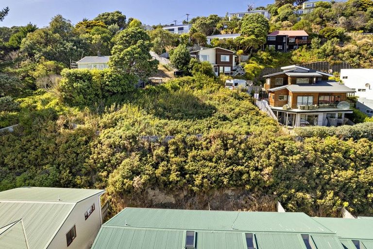 Photo of property in 6 Kastos Way, Strathmore Park, Wellington, 6022