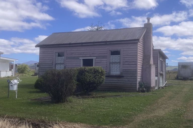 Photo of property in 15 Milton Street, Ohai, 9635