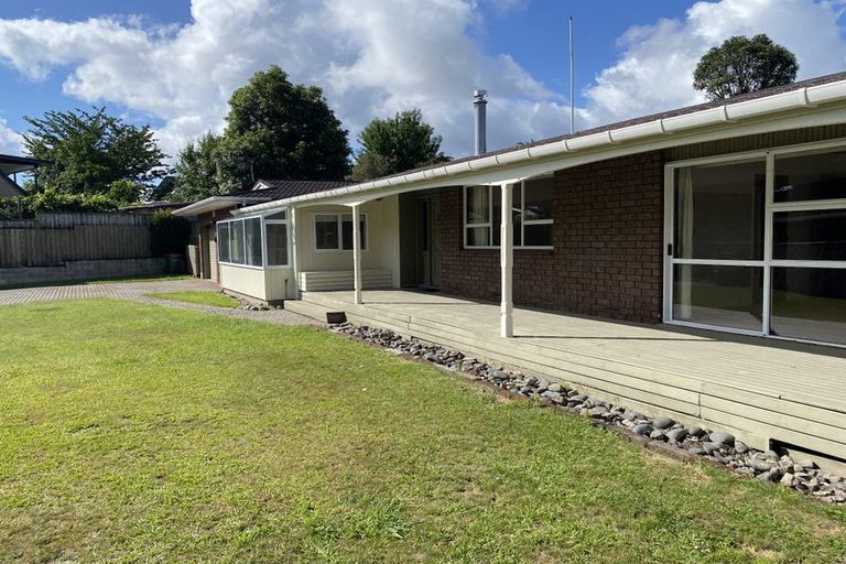 Photo of property in 8 Luxor Place, Pomare, Rotorua, 3015