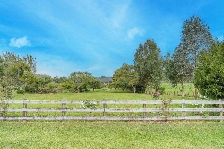 Photo of property in 105 Barrett Road, Temple View, Hamilton, 3290