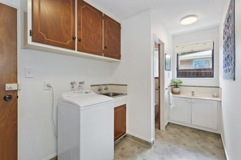 Photo of property in 1/13 Winters Road, Redwood, Christchurch, 8051