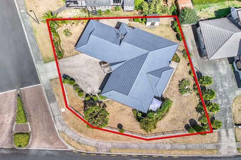 Photo of property in 2 Sunset Close, Western Heights, Hamilton, 3200