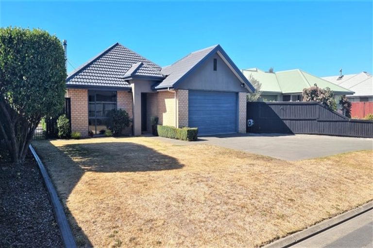 Photo of property in 10 Keats Place, Rolleston, 7614