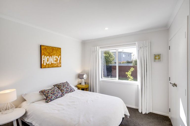 Photo of property in 1202a Norfolk Crescent, Mayfair, Hastings, 4122