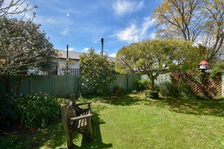 Photo of property in 8 Davy Street, Carterton, 5713