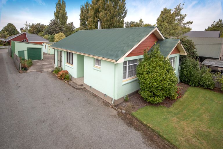 Photo of property in 1/33 Meadow Street, Papanui, Christchurch, 8052