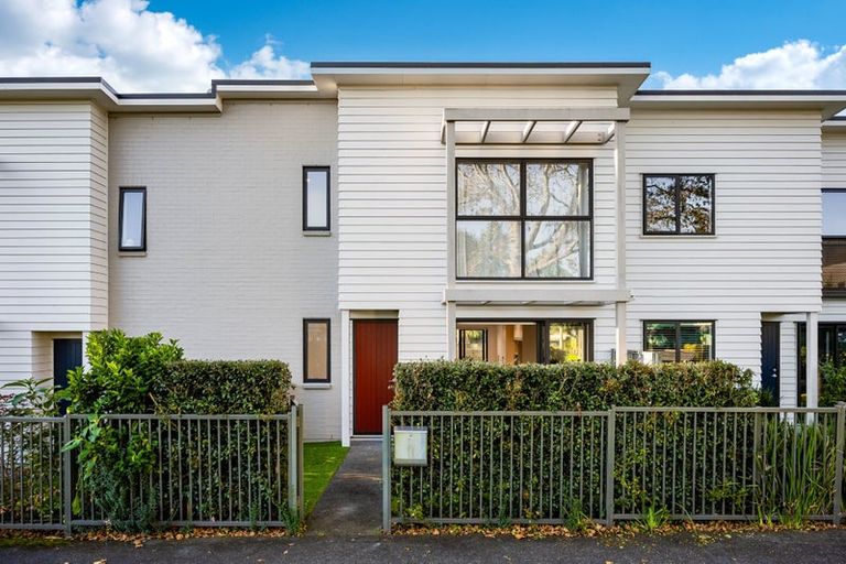 Photo of property in 28 Whenuapai Drive, Whenuapai, Auckland, 0618