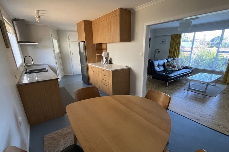 Photo of property in 28 Annandale Street, Lynmouth, New Plymouth, 4310