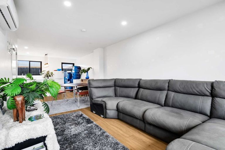 Photo of property in 1d Churchill Avenue, Manurewa, Auckland, 2102