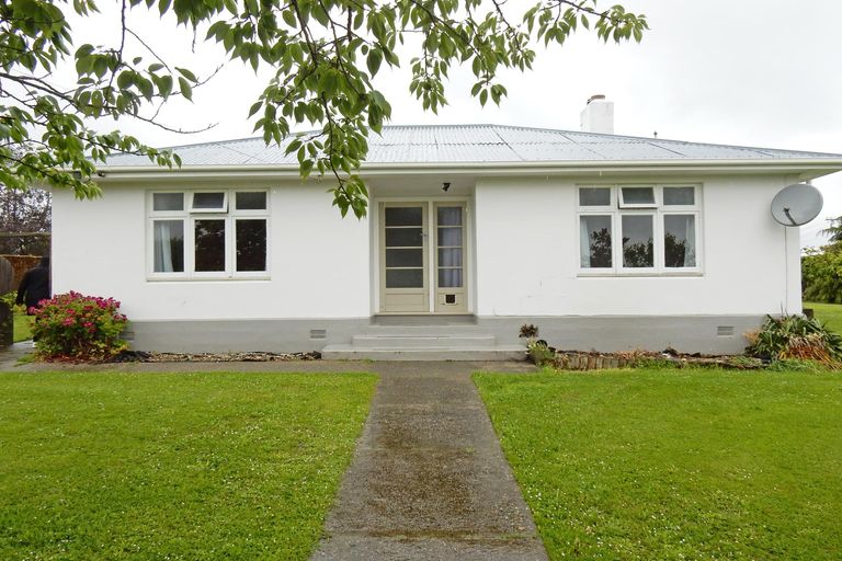 Photo of property in 2 Percy Street, Weston, Oamaru, 9401