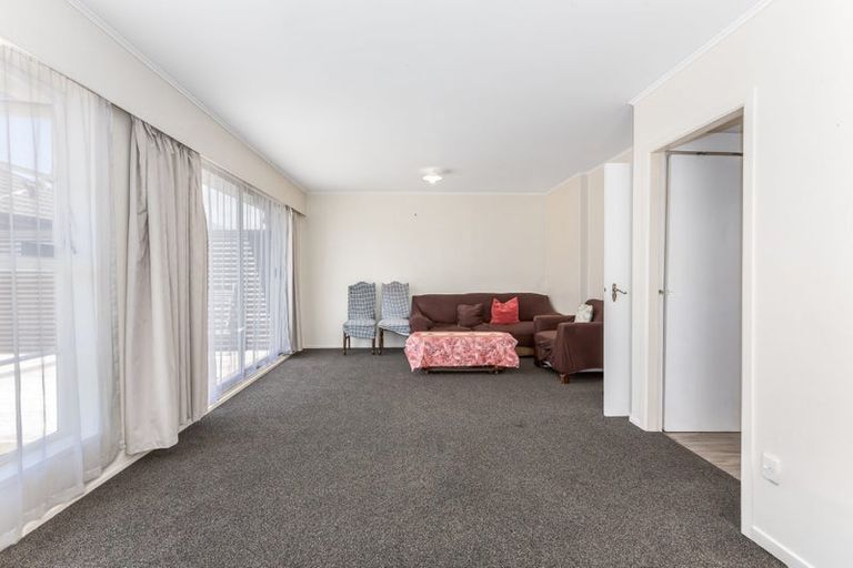 Photo of property in 4/1 Waikare Avenue, Waiwhetu, Lower Hutt, 5010